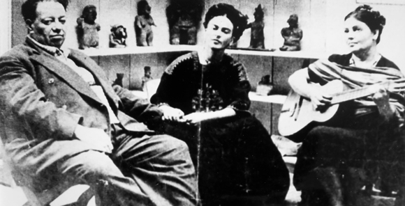 Frida, Dieqo və Aurora Reyes. Sonuncu rəssam və Meksika xalq lirikası ifaçısı idi