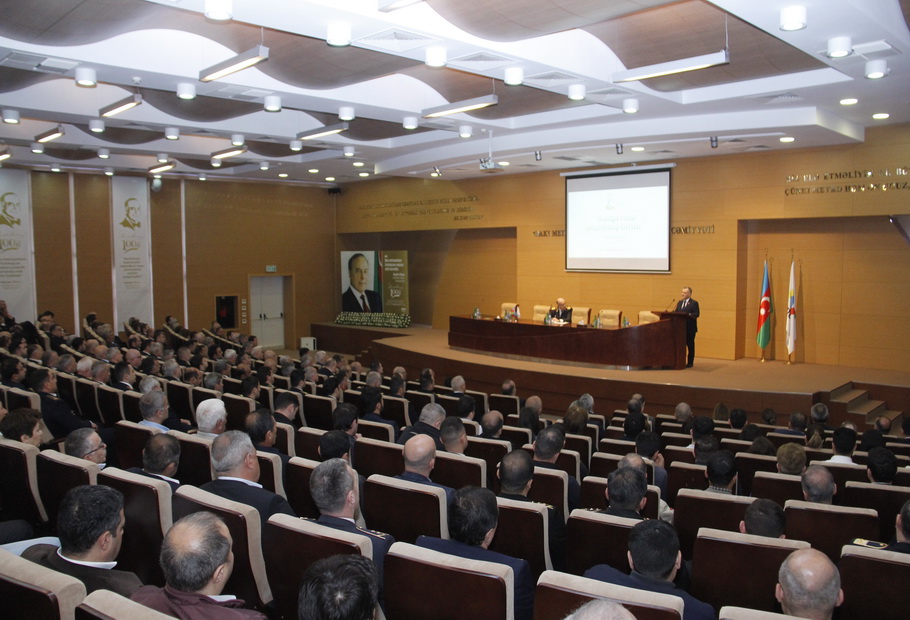 Bakı metropolitenində Ulu Öndər Heydər Əliyevə həsr edilmiş “Xalqa həsr olunmuş ömür” k...