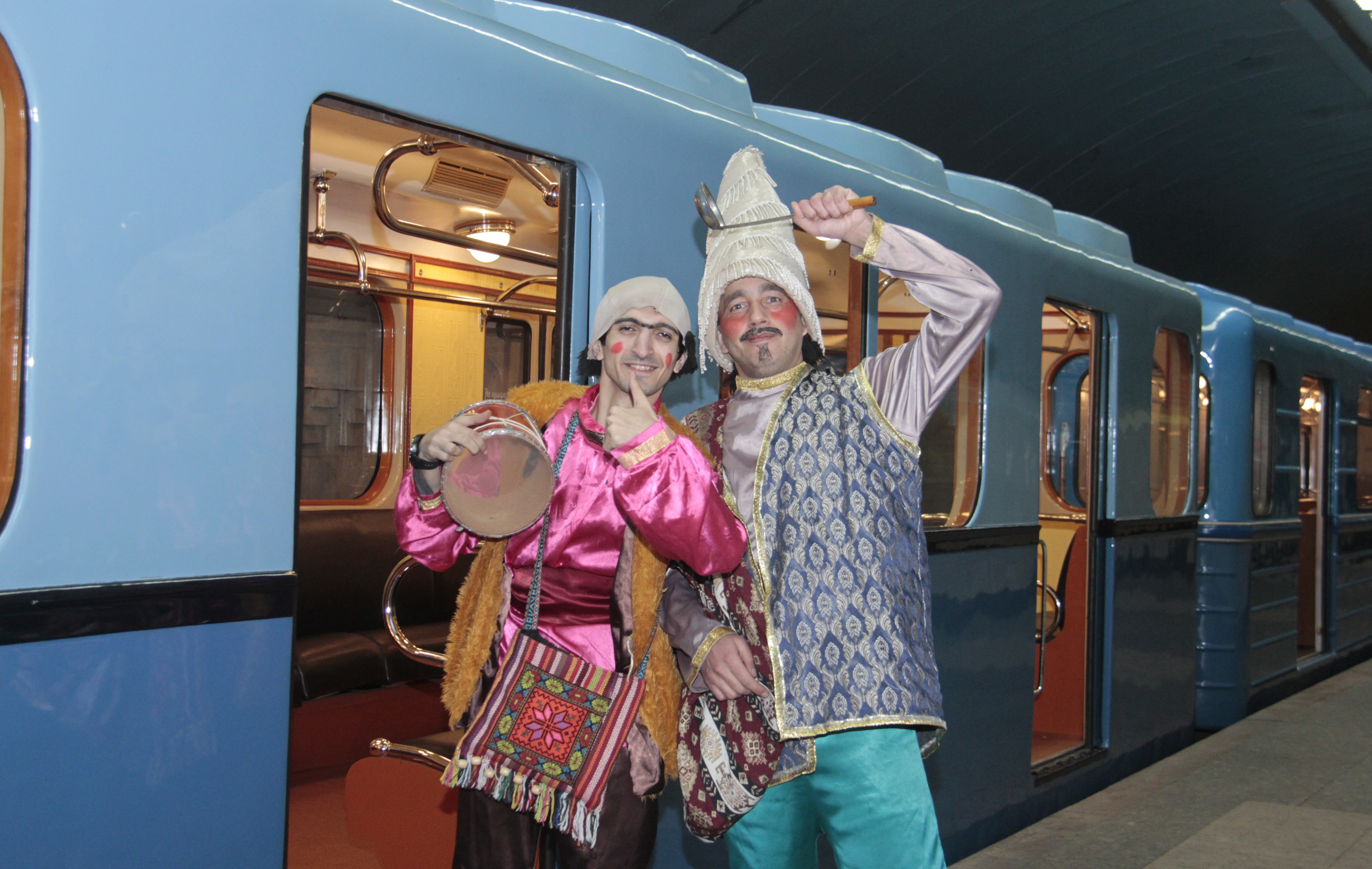 Retro vaqonlar, Kosa və Keçəl “İçərişəhər”də sizi gözləyəcək