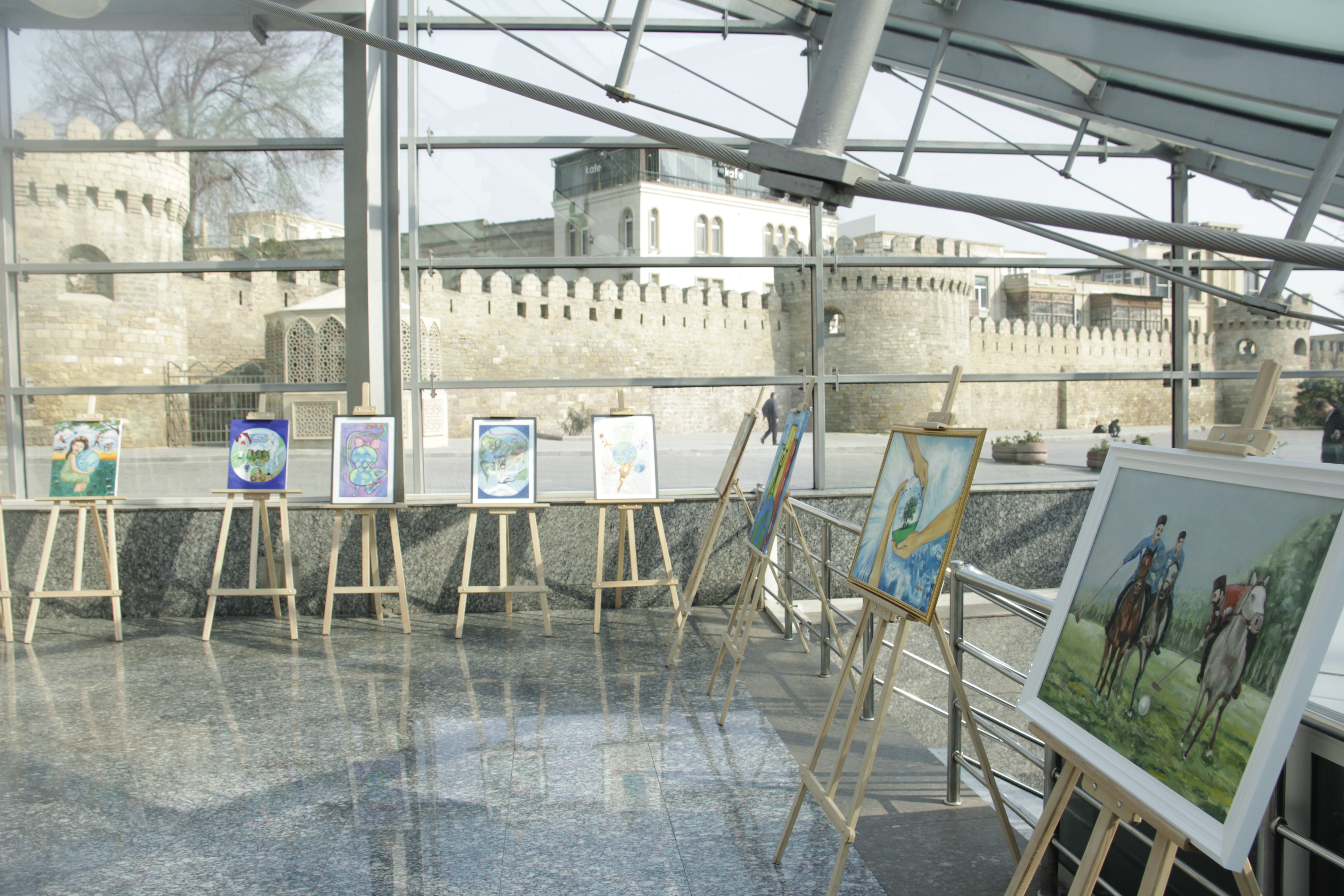 "Green World and Sports" exhibition held.